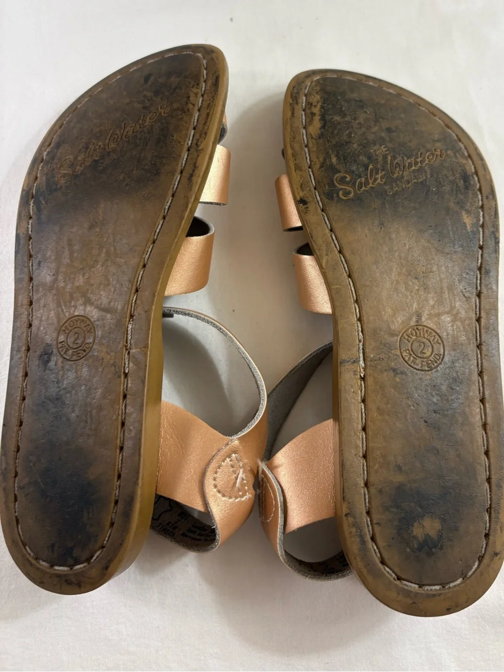 Salt Water Sandals The Original Kids Rose Gold Metallic Sandals Size 2